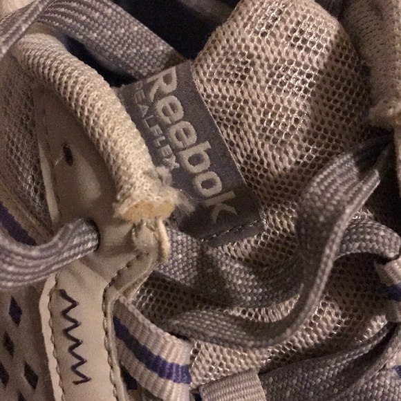 Ladies Reeboks - Picture 2 of 6